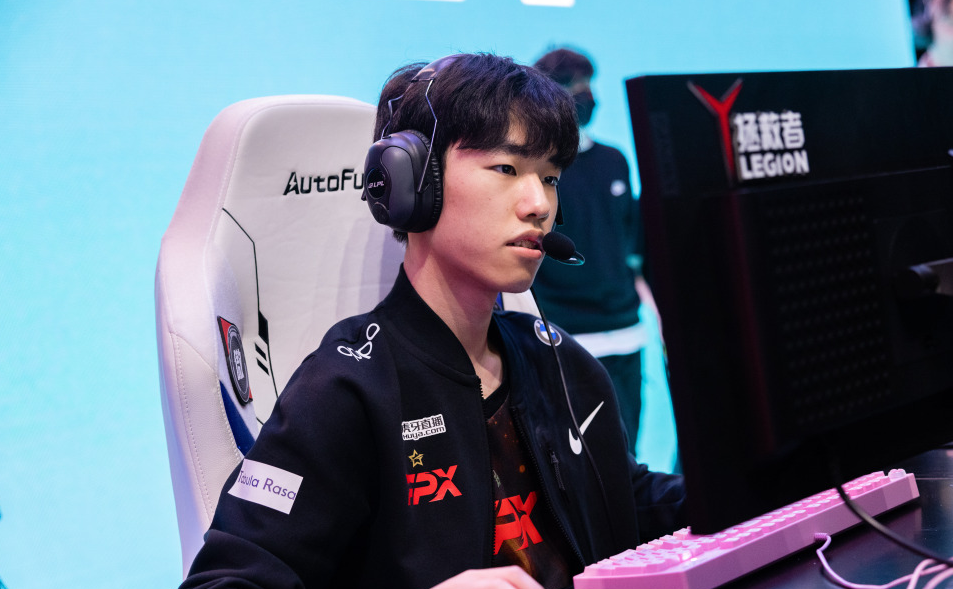 G2横扫LGD，Clid开启传奇时刻焦点之战成都决赛之夜，留下经典瞬间