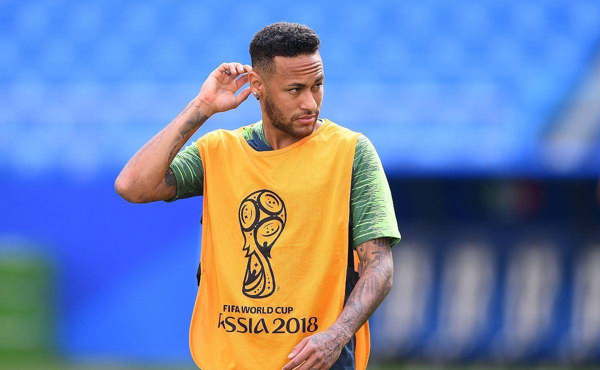 开云下载-CLG轻取SHR，Hanssama线上压制力十足激烈交锋全球总决赛，锁定晋级资格